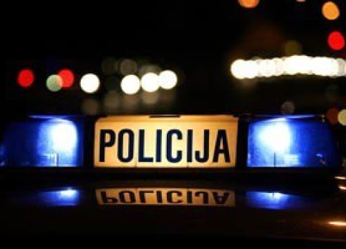 Vozač (70) pijan vozio po Šibeniku, i to iza ponoći u rane subotnje sate: Ostao bez 660 eura