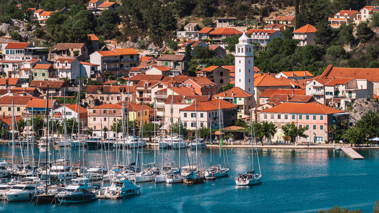 Zatvorena cesta u Skradinu zbog održavanje utrke