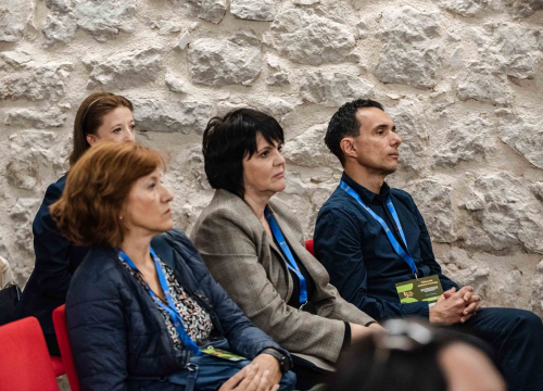 Fotografija 12 - U povodu 15. obljetnice djelovanja JU Priroda u Šibeniku otvoren znanstveno-stručni skup