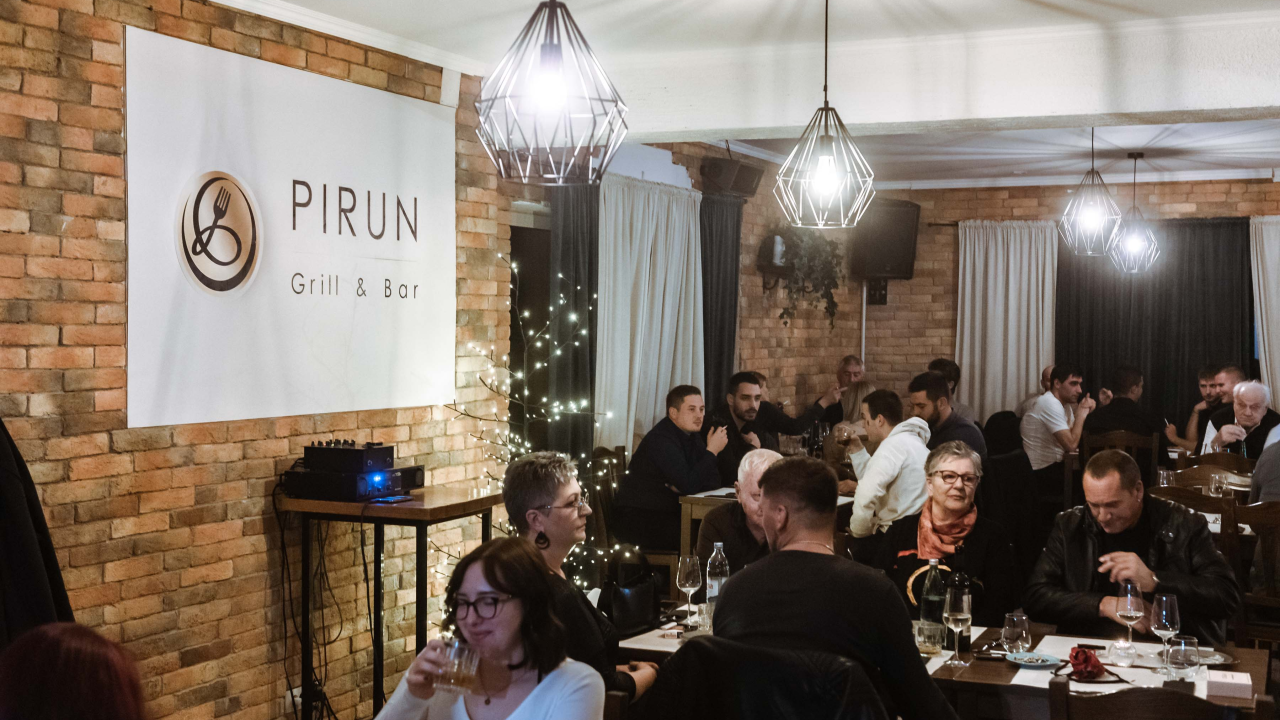 Posjetite novootvoreni Pirun Grill & Bar i uživajte u sočnim jelima s roštilja!