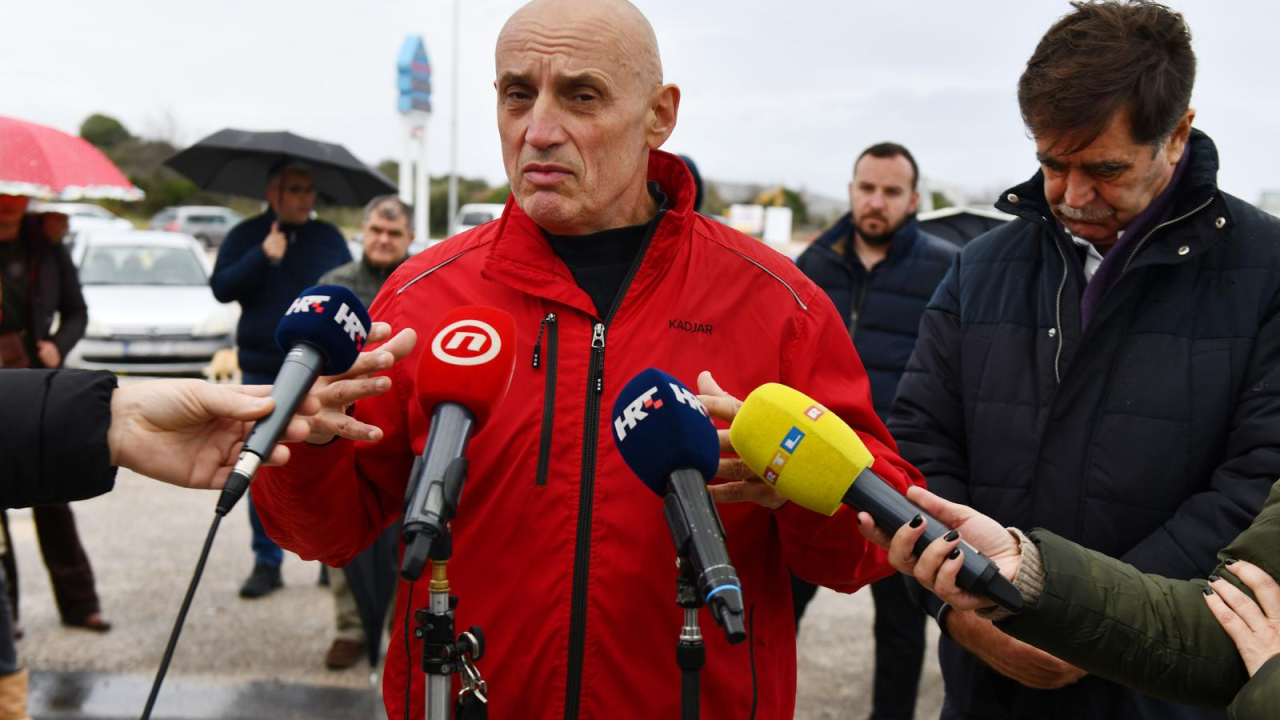 Željko Marušić kod Šibenskog mosta: 'Riječ je o forsiranju prometnog rješenja koje je loše i pogibeljno'