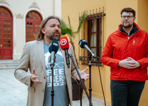 Restović i Grbin: 'Jučer je bio 234. put da HDZ obećava brzu cestu Knin-Drniš-Šibenik'