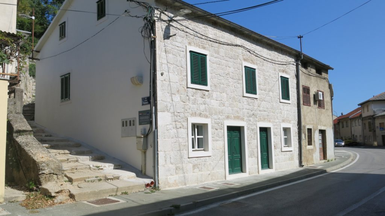 Objavljen Javni natječaj za zakup sedam poslovnih prostora u Kninu