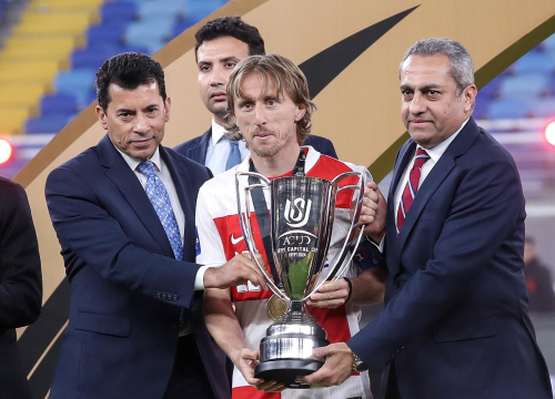 Modrić je jučer u 39. godini i 174. utakmici osvojio prvi trofej s reprezentacijom