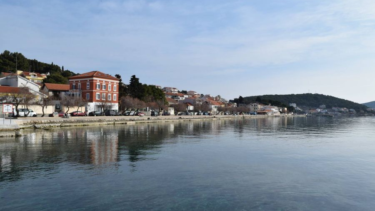 Općini Tisno dodijeljeno 29.880 eura za poboljšanje materijalnih uvjeta u vrtićima