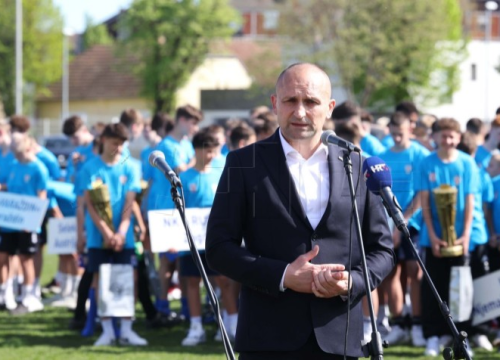 Vukovarski branitelji uzor su mladima ali i svima nama