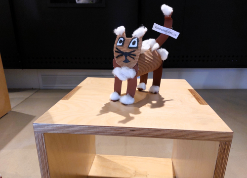 Fotografija 2 - Na Zlarinu otvorena izložba likovnih i literarnih radova s natječaja Mačke