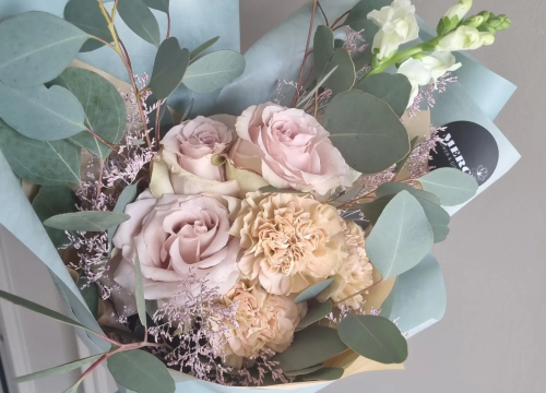 Fotografija 25 - Merci flower&gift shop nudi najljepše cvjetne bukete i asortiman poklona!