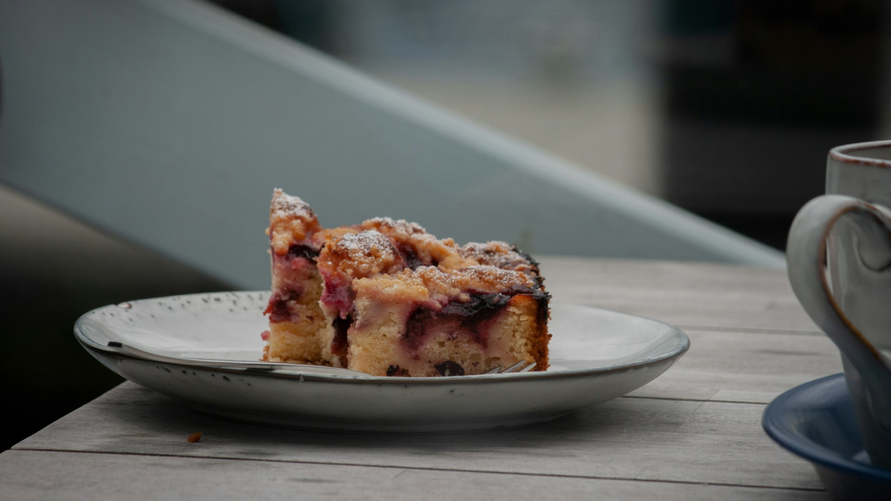 Recept za brzi biskvit s trešnjama koji nikome nikad nije propao
