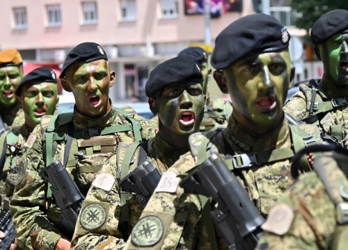 U Kninu završena hodnja Središta za razvoj vođa 'Marko Babić'