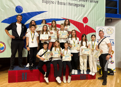 Članovi KK Phoenix nastupili na turniru u Bugojnu: Vratili se doma sa 15 medalja