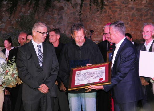 Ante Barbača bio je velikan klapske pjesme, ali i zaštitno lice šibenske knjižnice