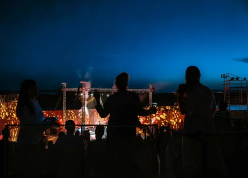 Fotografija 7 - Vanna na sv. Mihovilu otpjevala duet sa Sergejem, ali i s publikom