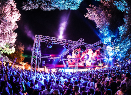 Predstavljamo svih sedam glazbenih festivala koji su upravo počeli u Tisnom