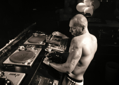 Legendarni David Morales vraća se ovo ljeto u Auroru