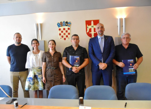 Naša županija prva u Hrvatskoj potpisala ugovor o javnom linijskom prijevozu