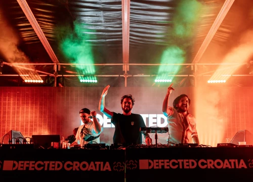 Fotografija 7 - Počinje jedan od najpoznatijih svjetskih festivala - Defected u Tisnom