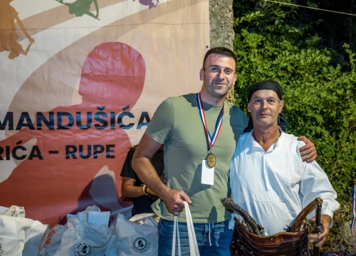 Fotografija 29 - Više od 50 natjecatelja utrkivalo se na karićima kroz Rupe