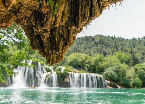 Hrvatska je bogata vodom, ali prošle godine smo iz Mađarske uvezli 41,7 milijuna litara