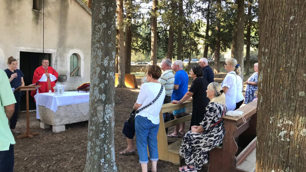 Župljani Vodica proslavili blagdan Mučeništva sv. Ivana Krstitelja