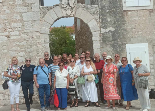 'S otoka na kopnu k otoku na moru': U četvrtak međunarodni književni susret na Zlarinu