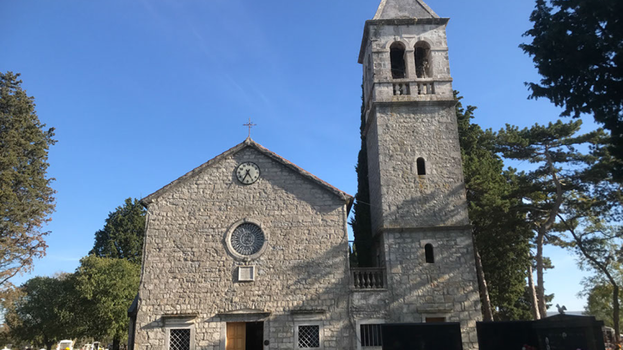 Ma kakav beg Mirlović, Mirlović Zagora ime duguje morlačkom klanu Mirilovića, koji su došli s Osmanlijama