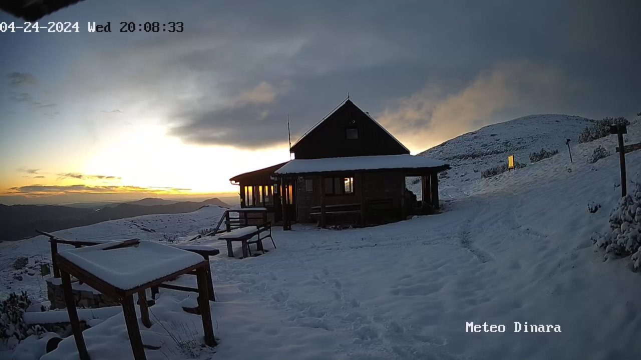 Prvi ovosezonski snijeg pada i na Dinari