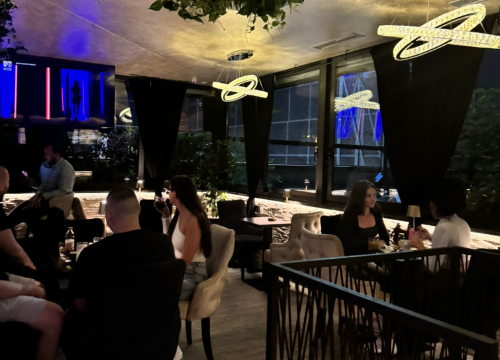 Petak rezervirajte za koncert Sandija u Mozartu!