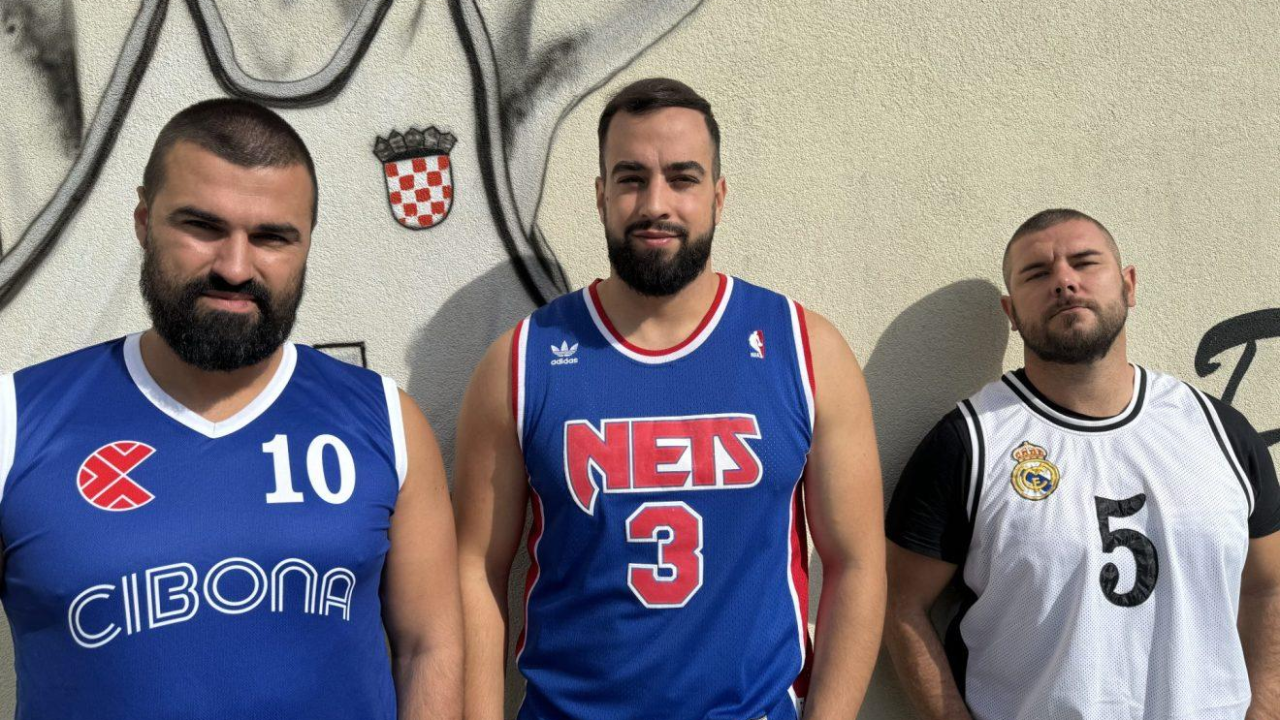 Trojica prijatelja oslikali mural Draženu Petroviću u čast