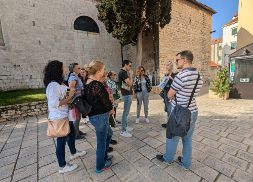 Šibenčani prošetali ulicama grada i upoznali se sa svojom književnom baštinom