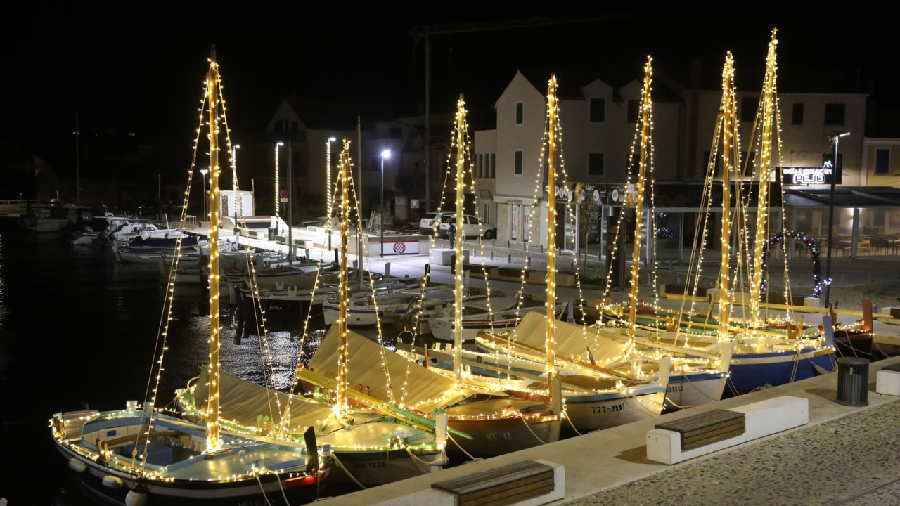 Božićna čarolija u muzeju na otvorenom u Betini