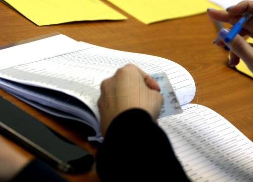 Promatrača na izborima gotovo upola manje nego prije pet godina