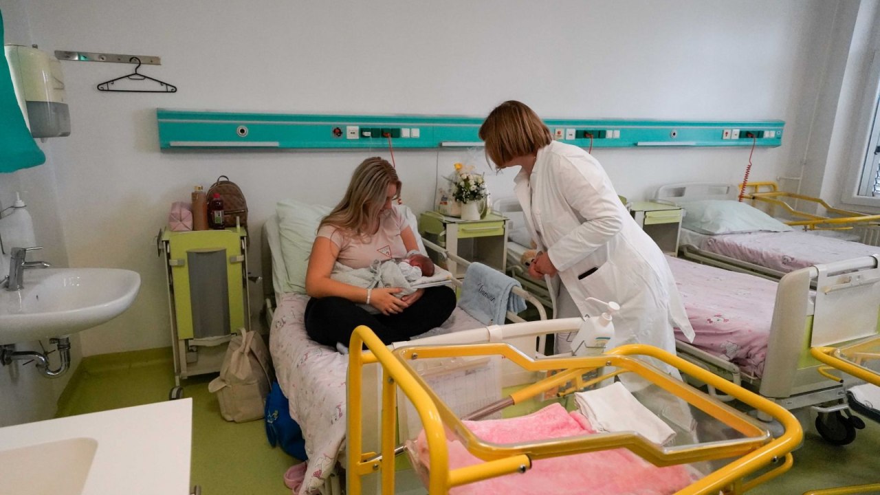 Maleni Damian prva je beba rođena ove godine u Šibensko-kninskoj županiji