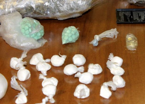 Policija u kući u Bilicama pronašla veću količinu droge. Uhićen 44-godišnjak