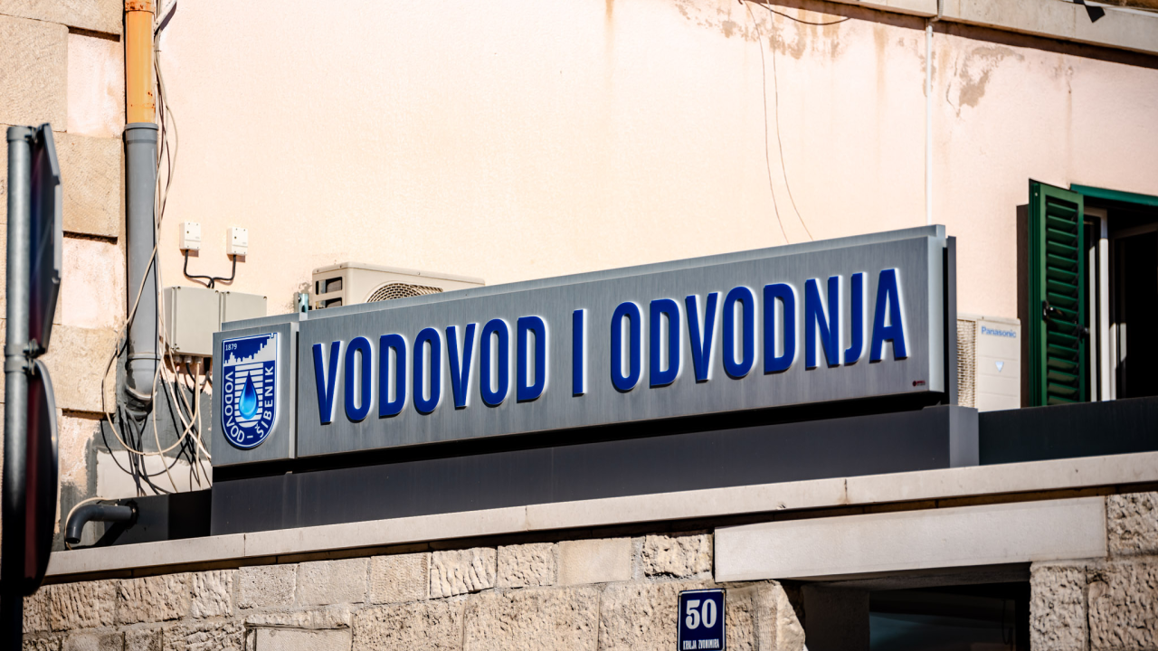 Šibenski Vodovod reagirao na objavu o projektu Aglomeracija Vodice-Tribunj-Srima: 'Za sada nema naznake da je projekt ugrožen'