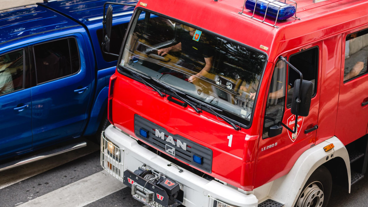 Požari, tehničke intervencije, spašavanje... Vatrogasci u Šibensko-kninskoj županiji danas imali pune ruke posla