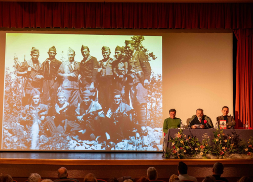 Fotografija 14 - Promocija knjige 'Primorska četa' u Vodicama: Svjedočanstvo povijesti i antifašističke borbe
