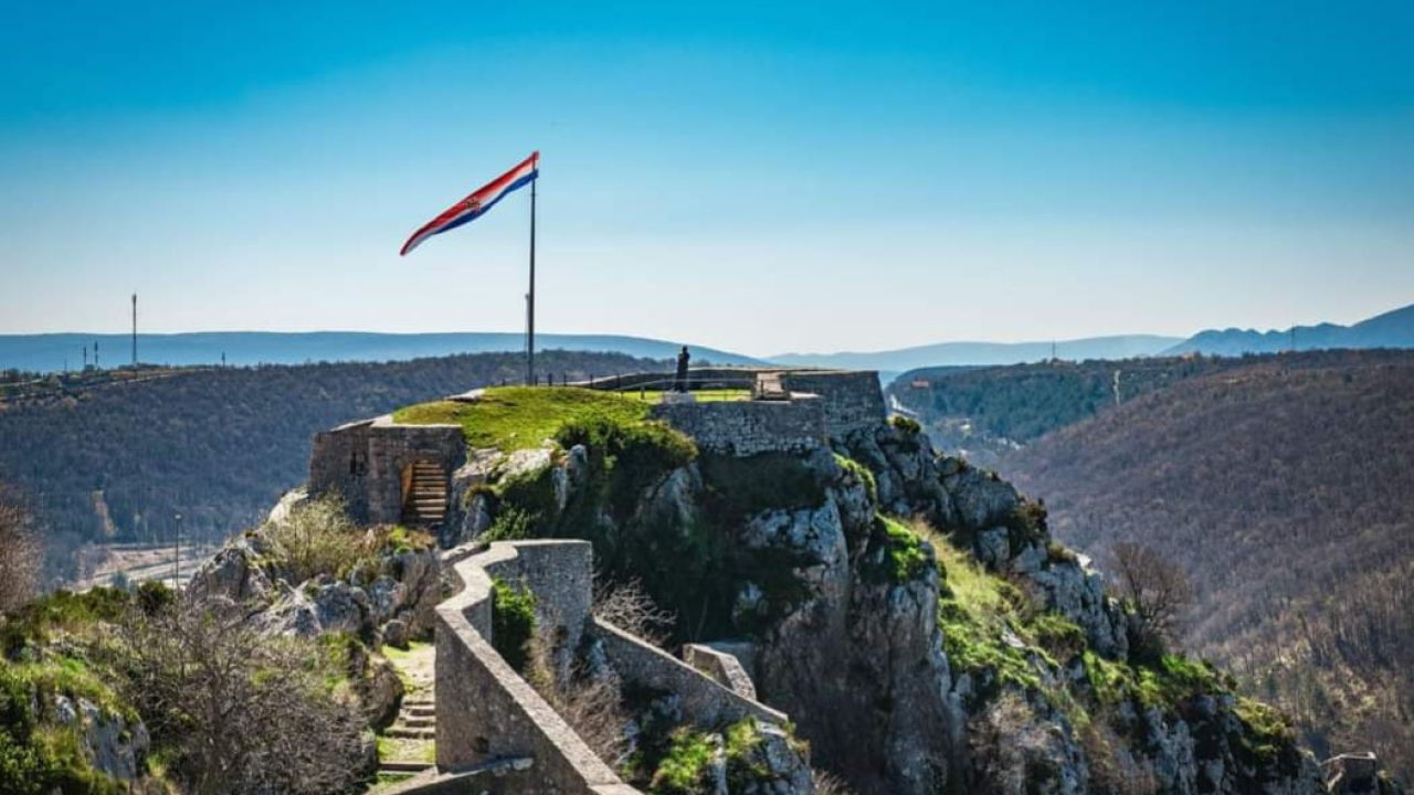 Promocija Zbornika 'Kralj Zvonimir u Kninu: Deset radova o hrvatskom kralju na jednom mjestu