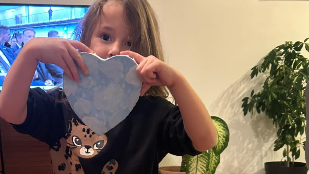 Veliki koncert za malenu Petru: U Vodicama u ponedjeljak humanitarno uz Branimira Bubicu i klape