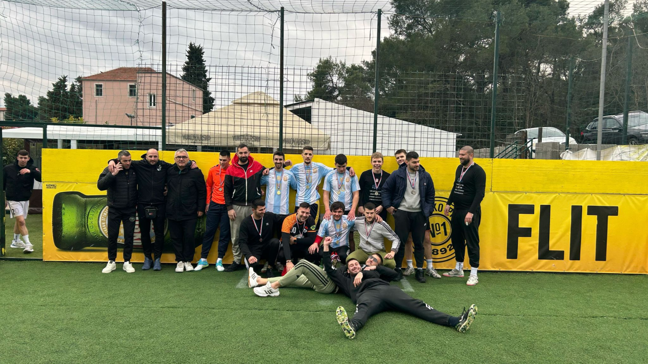 Funcuti i malonogometaši humanitarnim akcijama prikupljali sredstva za liječenje malene Petre