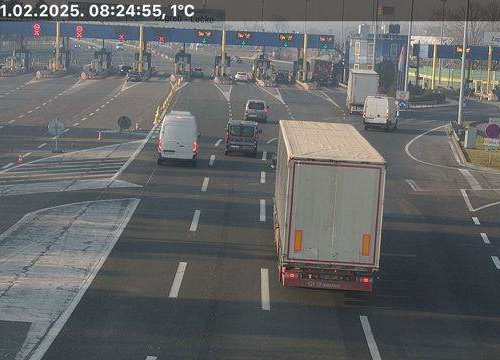 Poledica na mostovima i nadvožnjacima, vozilo u kvaru na A1