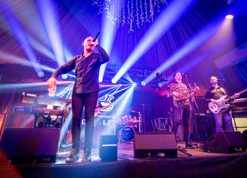 Fotografija 5 - FOTO Caffe Bar Mozart i Grupa Ljubav jamče nezaboravan Dan žena!