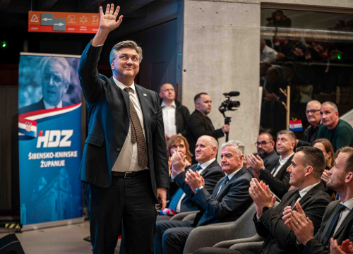 Šibenski HDZ proslavio rođendan: 'Šibenčani će dobiti novu proširenu rivu i moćan ulaz u grad'