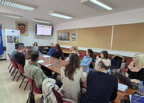 Fotografija 2 - Održivi turizam za lokalni razvoj: U Drnišu održana početna konferencija projekta SUSTOUR