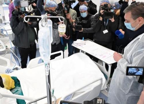 Vučić 'skuplja poene' na žrtvama požara, Makedonci ogorčeni