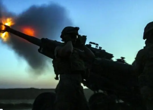 Europska komisija: Moramo biti spremni za rat ako ga želimo izbjeći