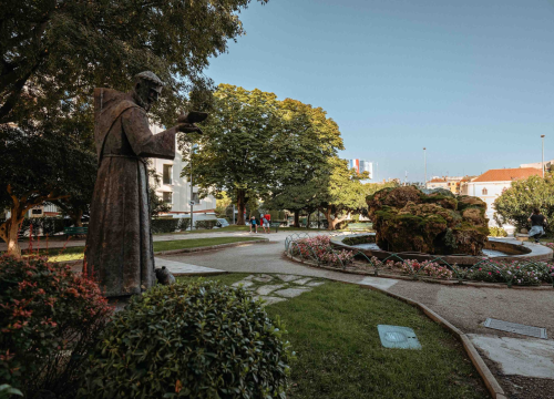 Petak topliji, ali popodne i oblačniji