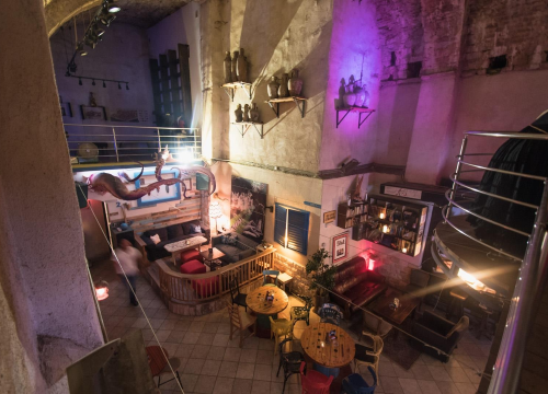 U četvrtak u Azimutu zakoračite u svijet umjetničke instalacije Ive Perković - 'Oblak riječi'