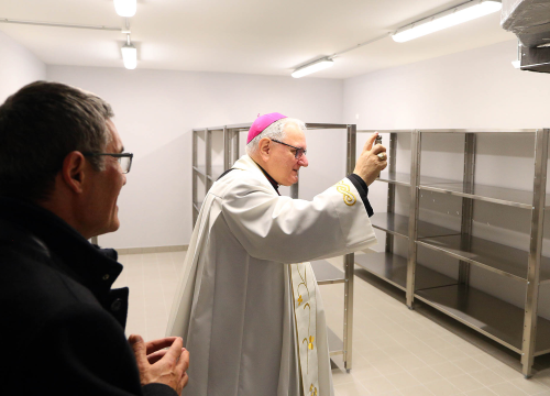 Fotografija 3 - FOTO: Otvorena i blagoslovljena obnovljena Caritasova pučka kuhinja u Šibeniku