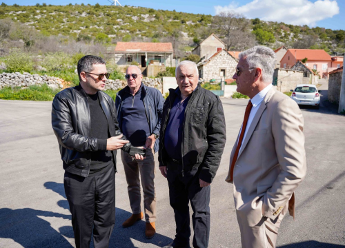 Lepenica dobila vodovodnu mrežu: Gradonačelnik Burić i direktor Vodovoda u obilasku mjesta